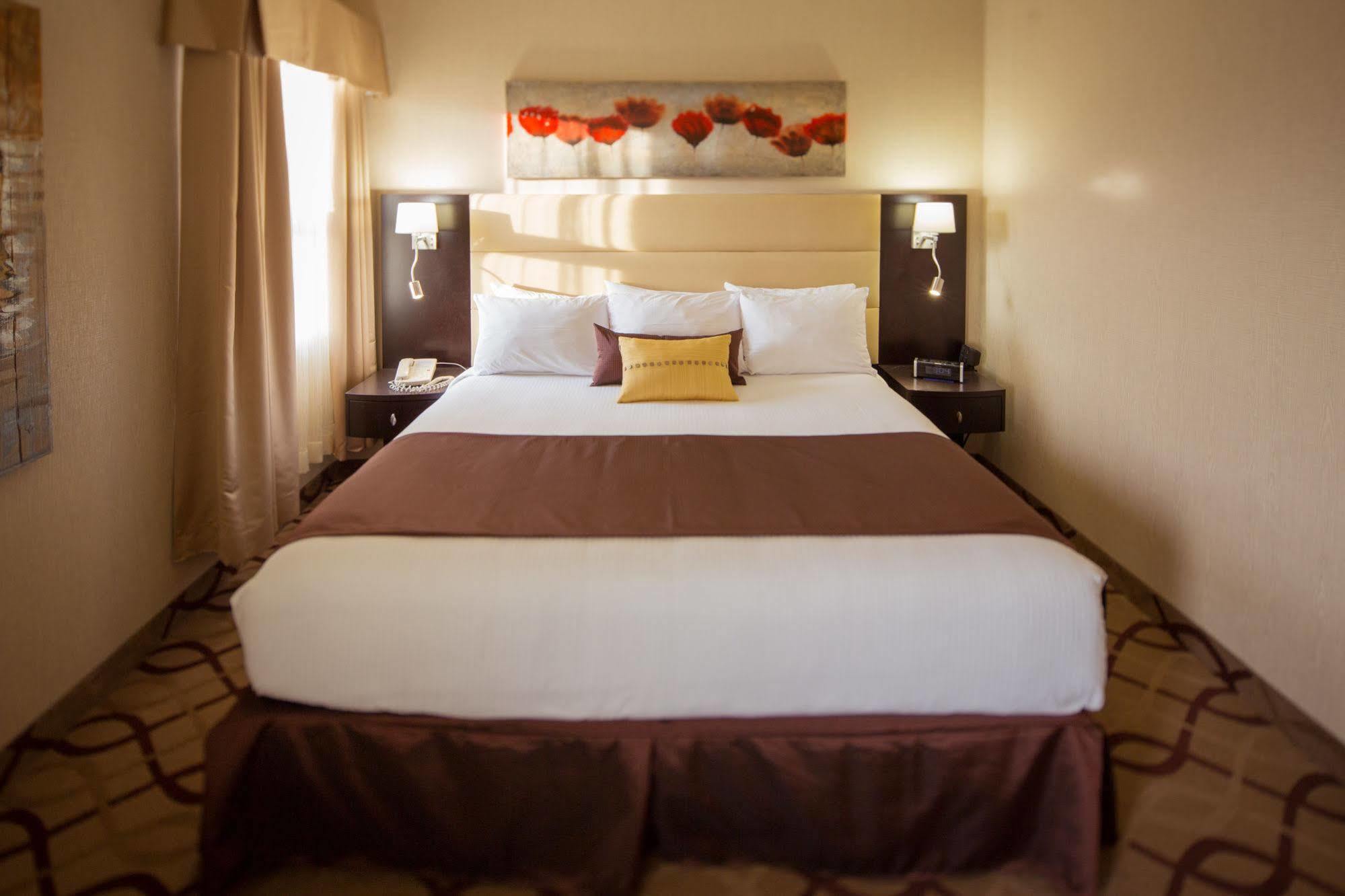 Hotel Ramada By Wyndham St. John'S Esterno foto